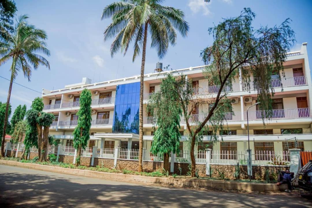 Kilimanjaro Crane Hotel Moshi Exterior foto
